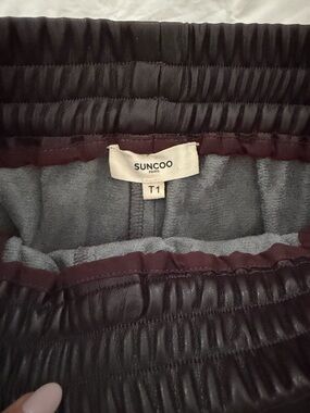 SUNCOO Burgundy leather pants
